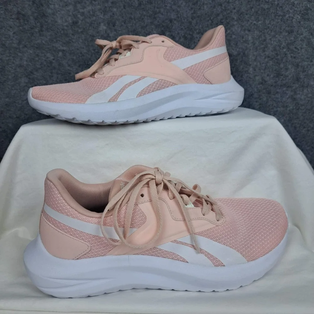 Reebok Energen Lux Women's Runnning Walking‎ Shoes size 8.5 pink